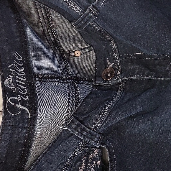 Jeans - Picture 1 of 8